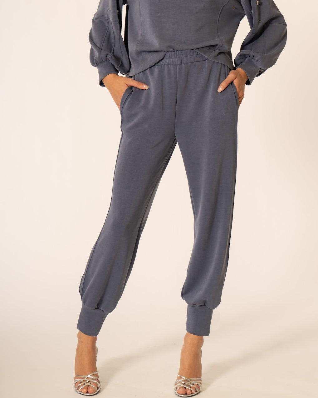 Pantalone con nervature No-nà